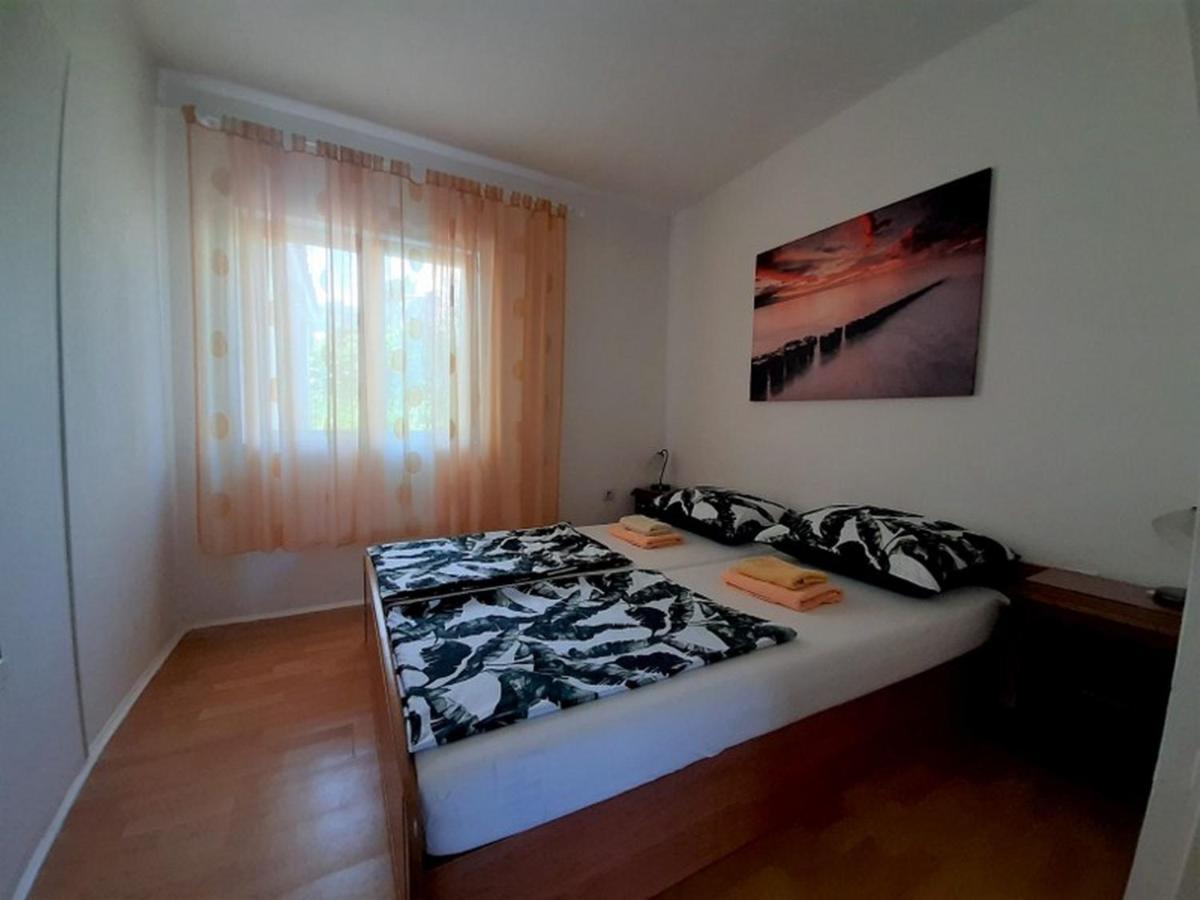 Apartments Nada Krk Island Extérieur photo
