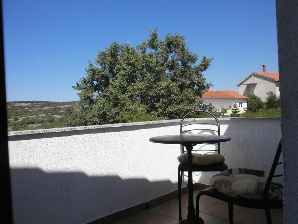 Apartments Nada Krk Island Extérieur photo